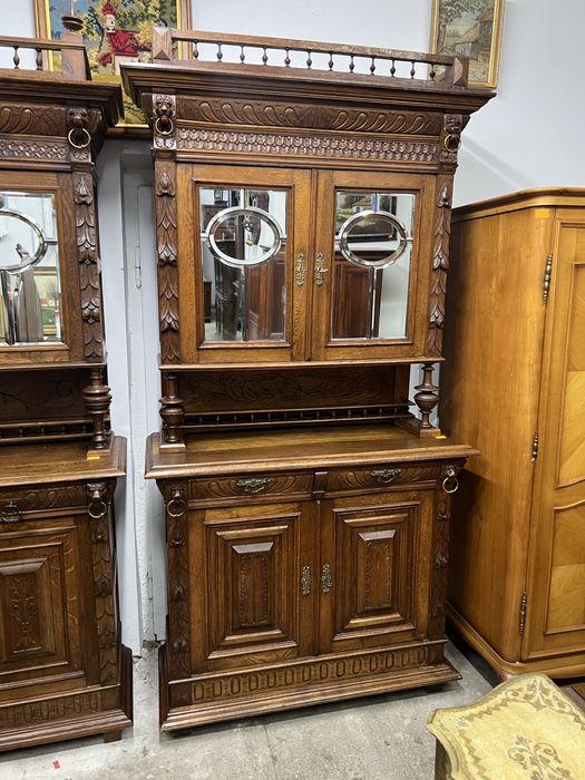 Kredens rzeźbiony/Raty