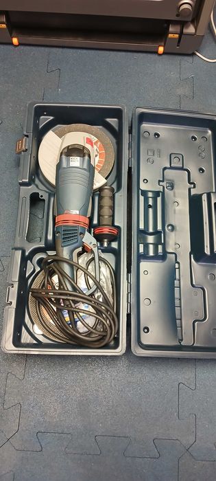 Кейс ящик чемодан  Bosch до УШМ 230мм. Так же подойдет для болгарки другого производителя.