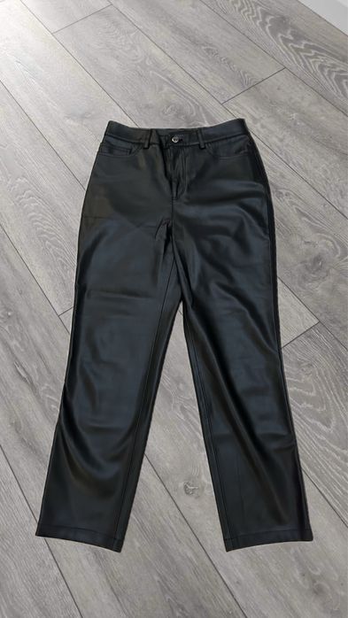 Шкіряні штани Mango 34р