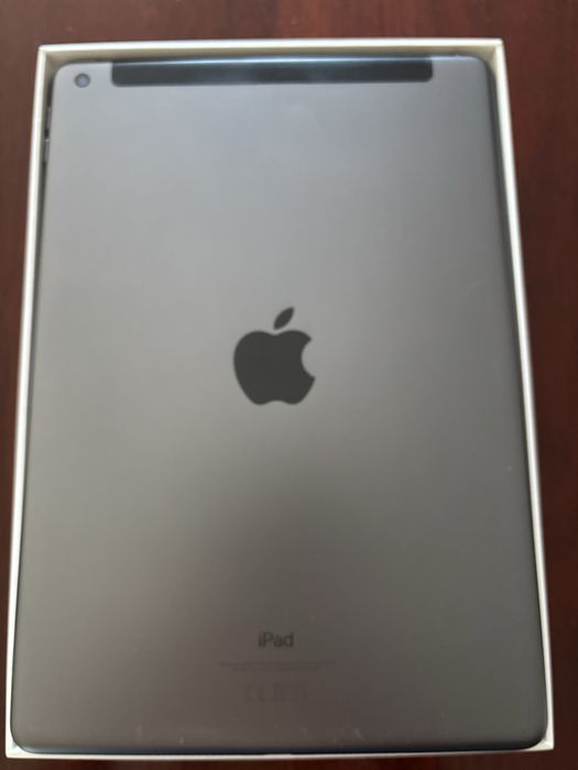 iPad (7th Generation) Wi-Fi + Cellular 32GB