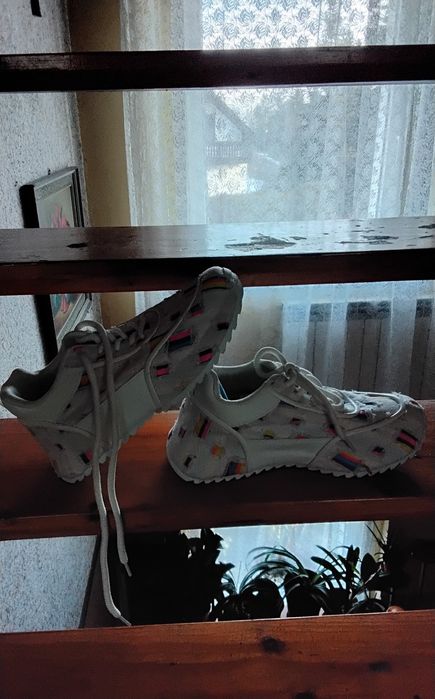 Buty damskie snakersy