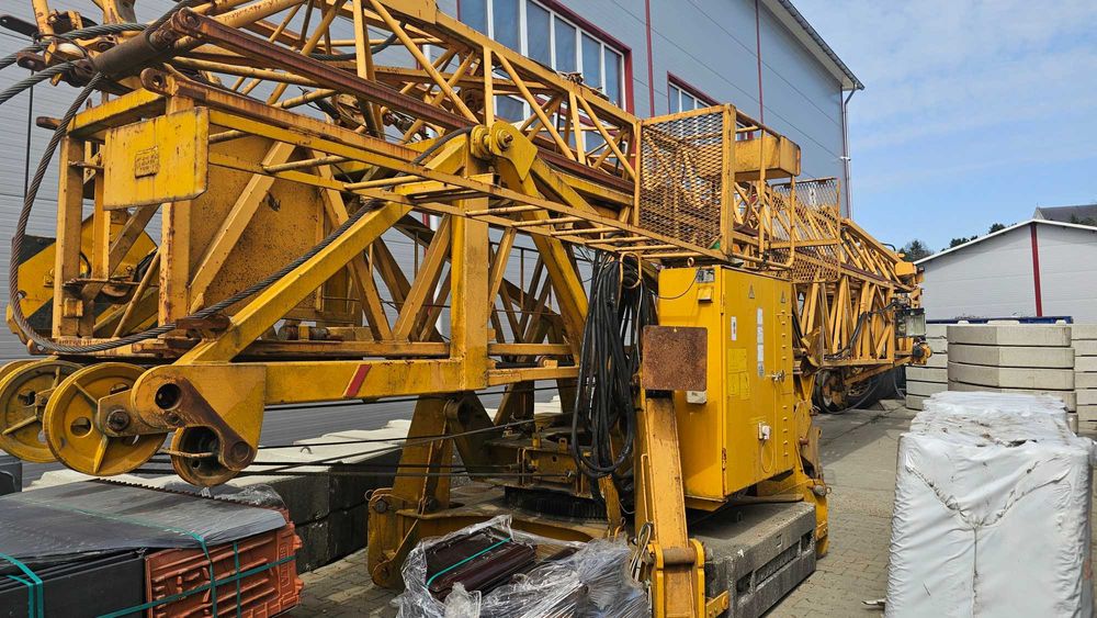 Dźwig żuraw libherr 42 k