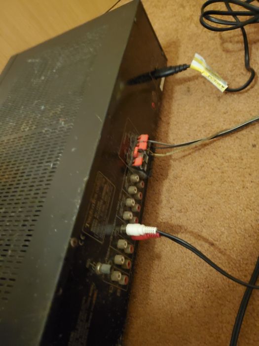 Продам підсилювач звуку