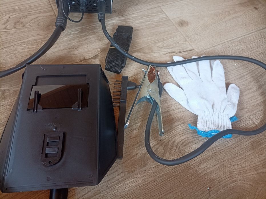 Máquina solda inverter MIG / eletrodo 160 amp  Envio grátis
