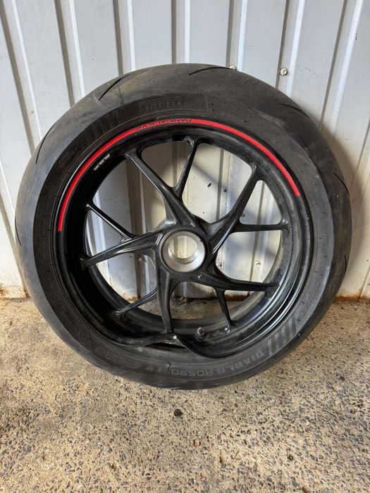 Ducati Panigale v2 Вилка