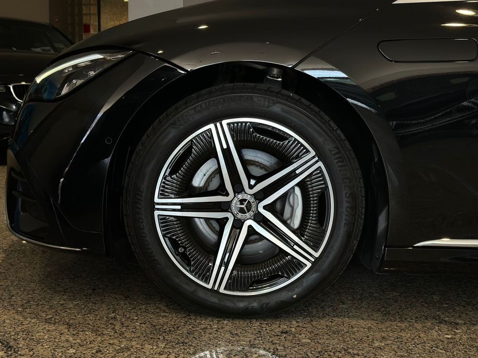 Mercedes-Benz EQE 300 AMG Line