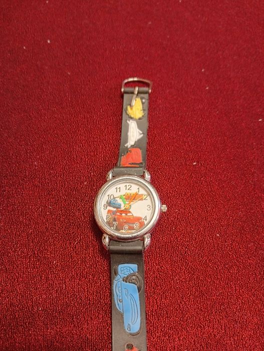 Детские часы Тачки.