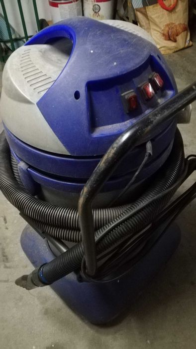 Aspirador industrial