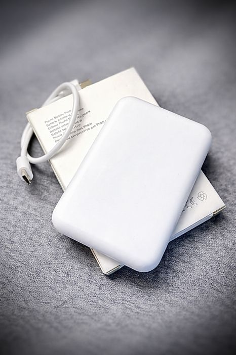PawerBank MagSafe 5000 Павербанк магсейф