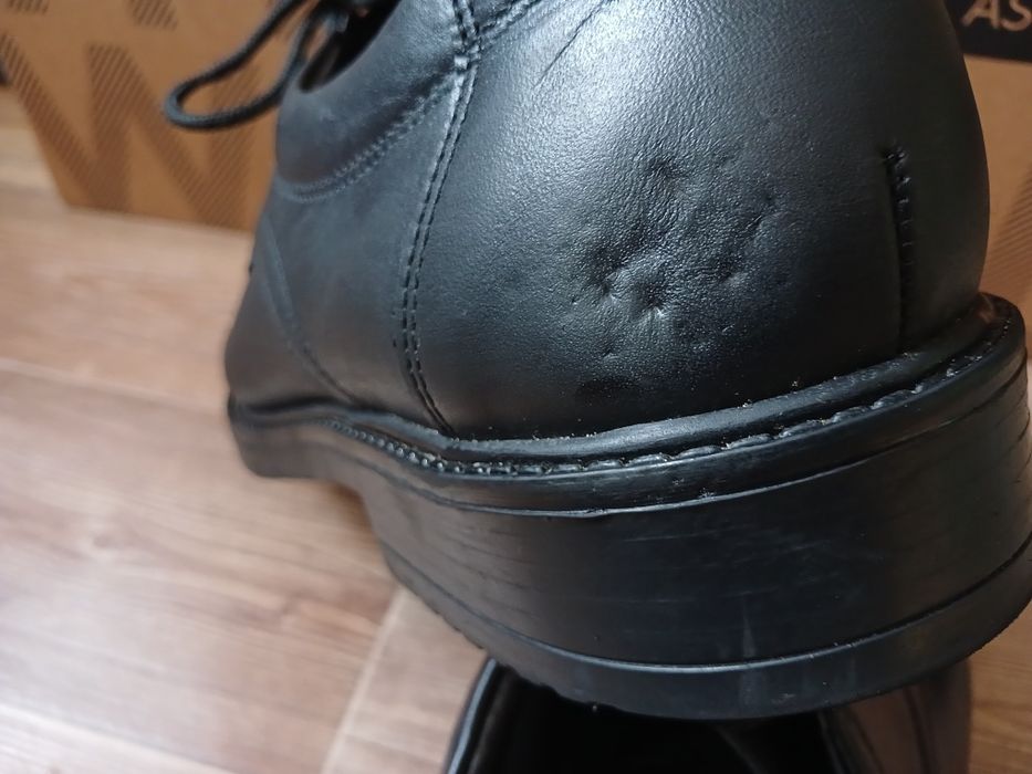 Туфлі чорні шкіряні Prabos Чехія