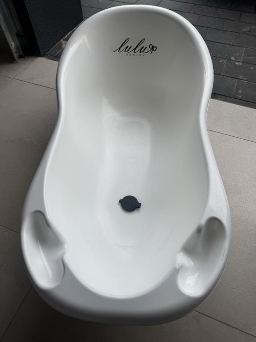 Wanienka plastikowa biala z korkiem