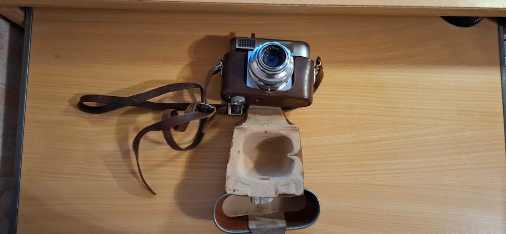 Aparat fotograficzny Voigtlande, uszkodzony.r Vitomatic Ia