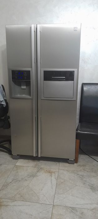 Продам холодильник