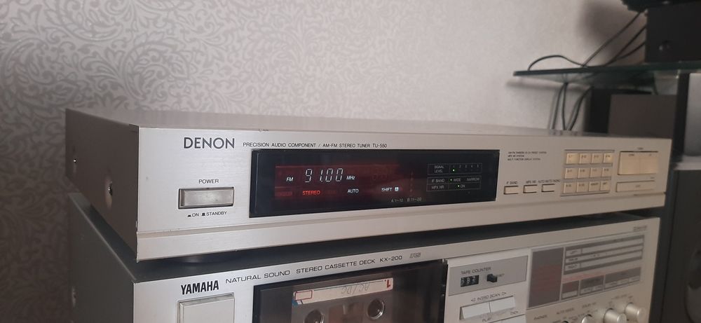 Denon Tuner Stereo TU-550