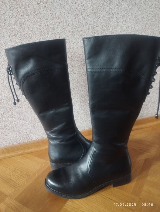 Lasocki – skórzane kozaki damskie, mało używane