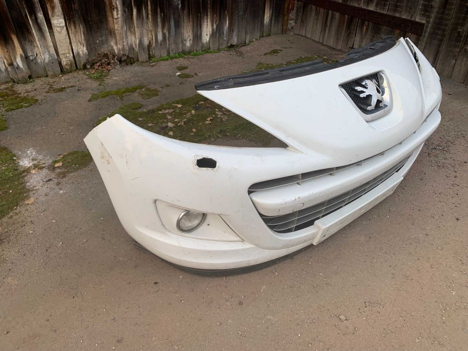 Бампер передній Peugeot 207,Передній бампер Пежо 207