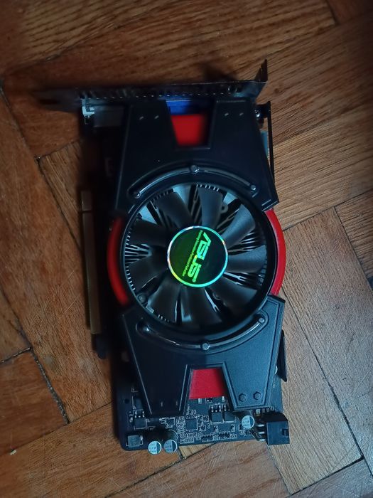 Przedam computer stary