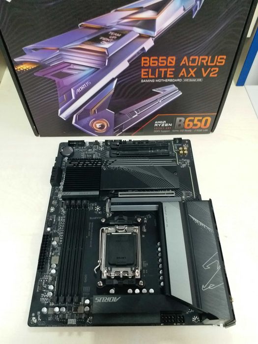 Gigabyte B650 AORUS Elite AX V2
