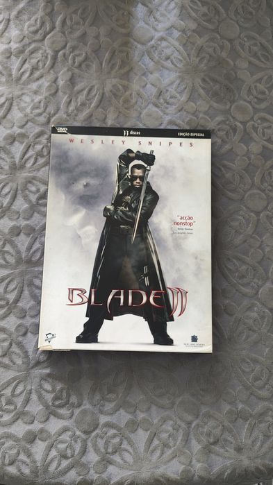 Vendo filmes Blade / X Men
