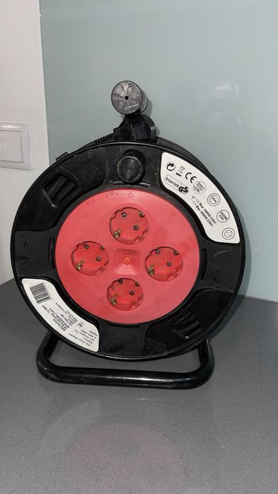 Extensão elétrica 25m 4 fixas