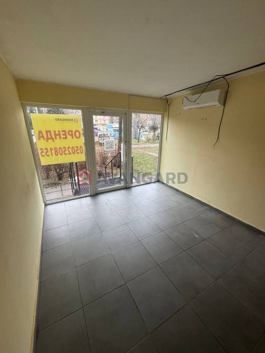 Гагарина (МкДональдс).34м.кв.Пеш.трафик.Первая линия 20400грн