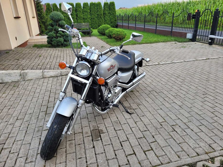 Honda Magna VF750