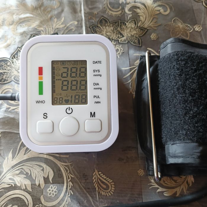 Измеритель давления новый