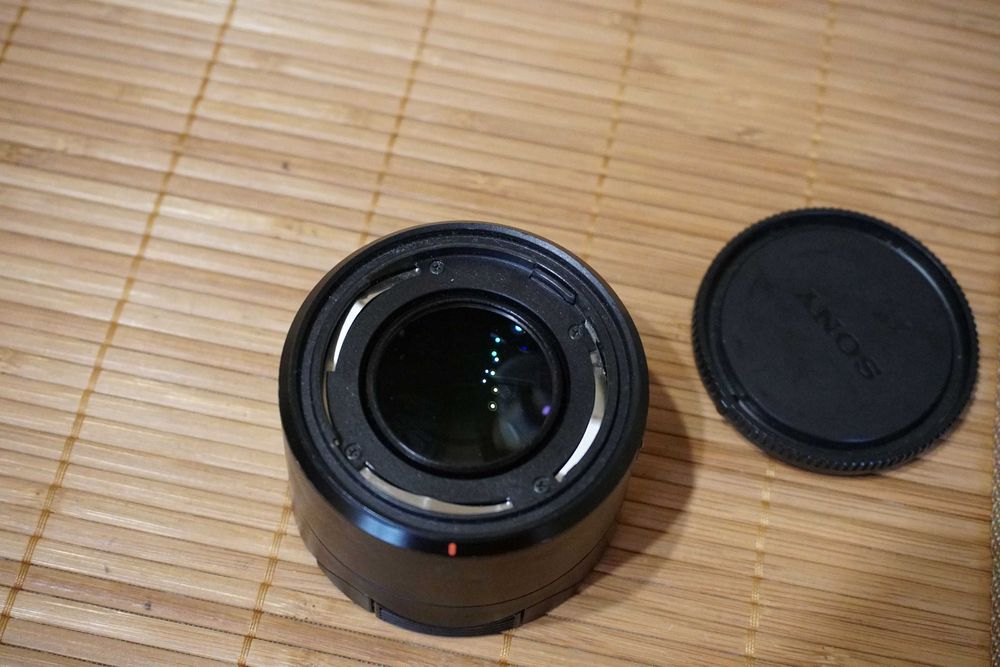 Sony 28mm 2,0 konwerter SONY SEL075UWC