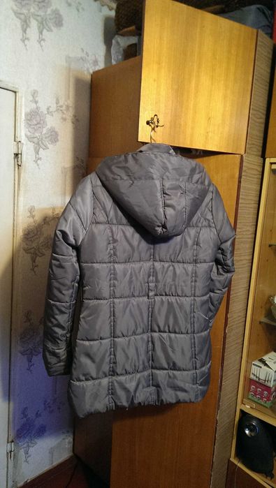 Стильная и практичная Тёплая куртка GLOSTORY размер L как новая