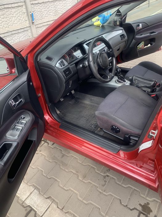 Продам Lancer 9.