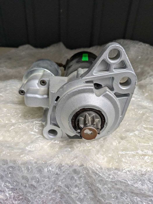 Стартер VW Caddy Golf Sharan Skoda Octav 0001121006 Bosch відновлений