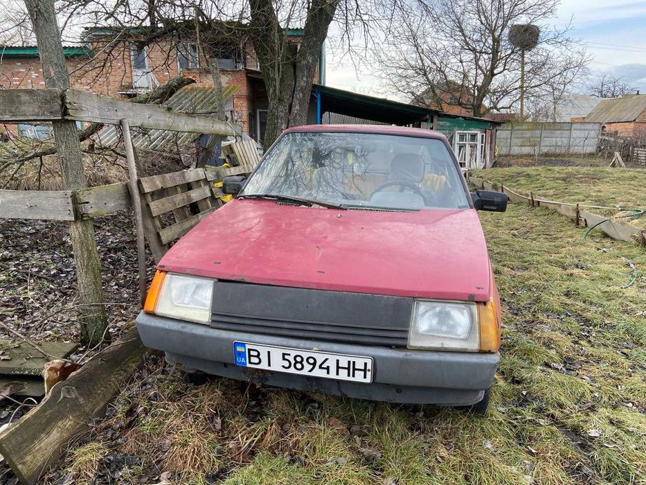 Таврія  ЗАЗ 2001р.Власник 1.2л двигун. Фаркоп. На ходу, переоформлення