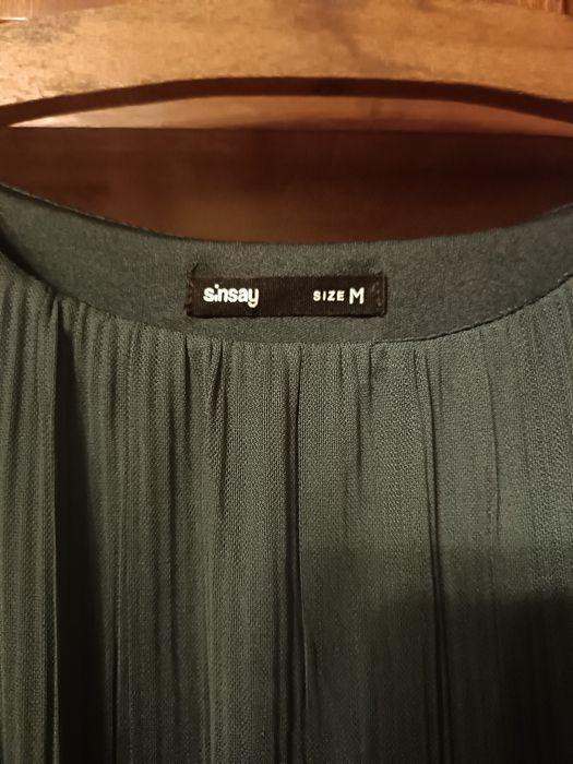 Sukienka zielona marki Sinsay