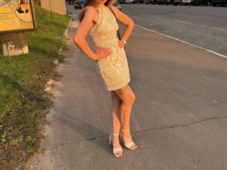 бежева коротка сукня платье бежевое