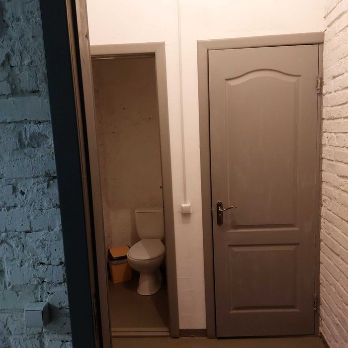 Приміщення вільного призначення/офіс/сервіс-центр 18/28/86 м.кв