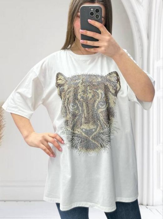 Футболка HZCX FASHION леопардовым принтом и со стразами р. 56-58 XXL.