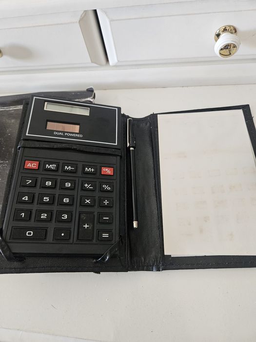 Conjunto de bloco e calculadora