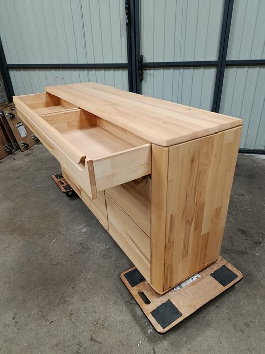 Komoda drewniana, lite drewno. Nowa Outlet!
