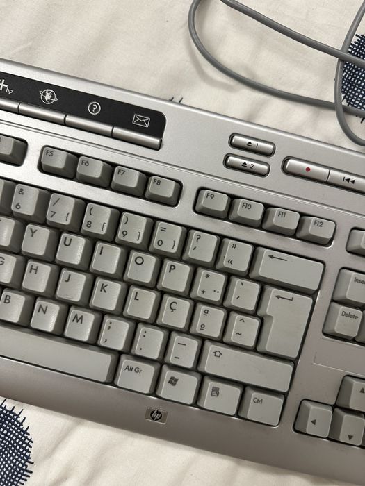 Teclado Hp ótimo novo