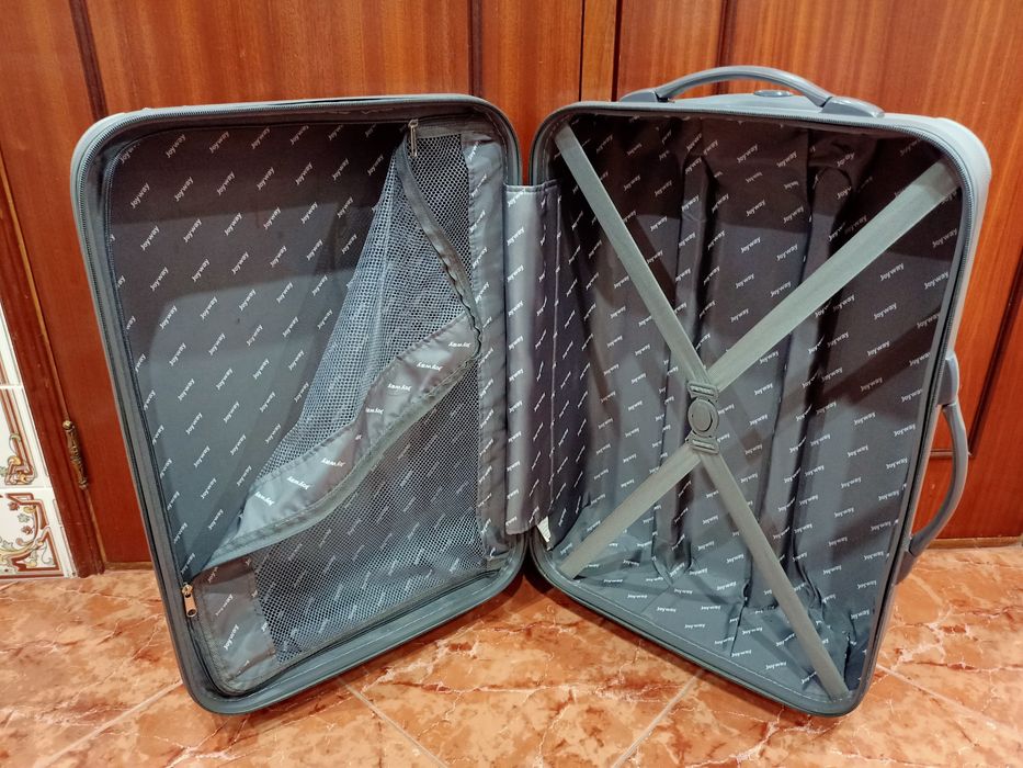 Mala malas de porão até 23 kg viagem casa quarto apartamento vivenda.