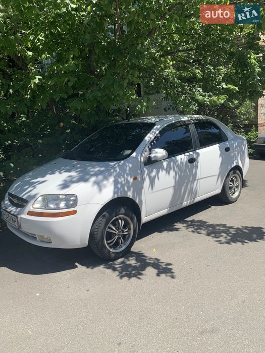 Продам Шевроле Авео 2005,(АН3431КР) бензін седан бу в Києві,ціна 2600$