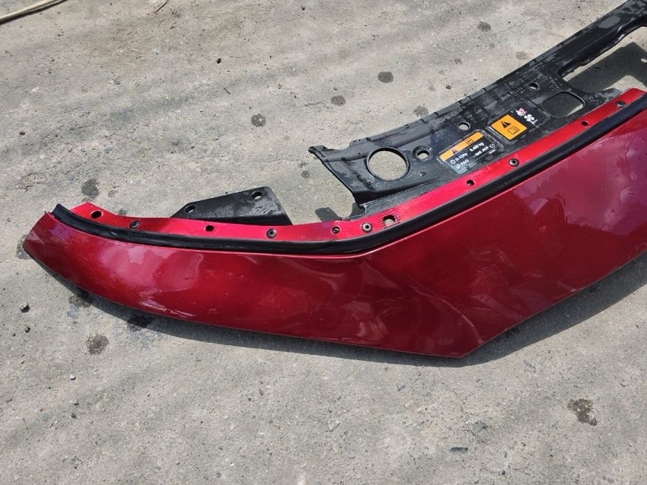 Подовження капоту Mazda 3 BP