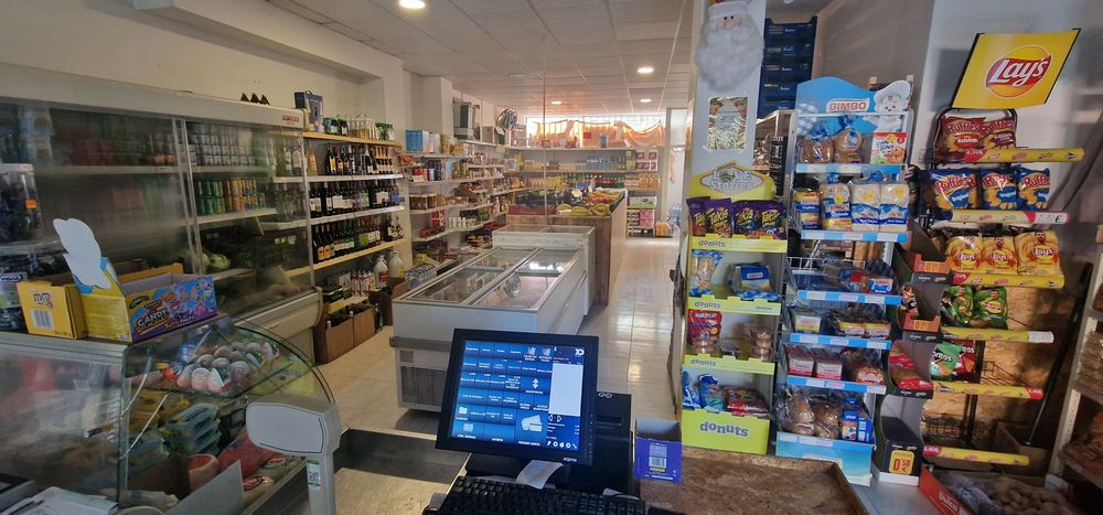 Trespasse de mini mercado 79m²