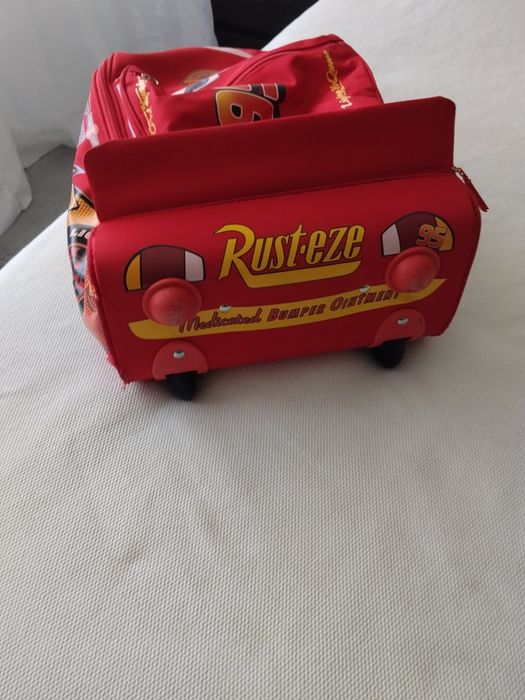 Vendo mala de viagem faísca mqueen