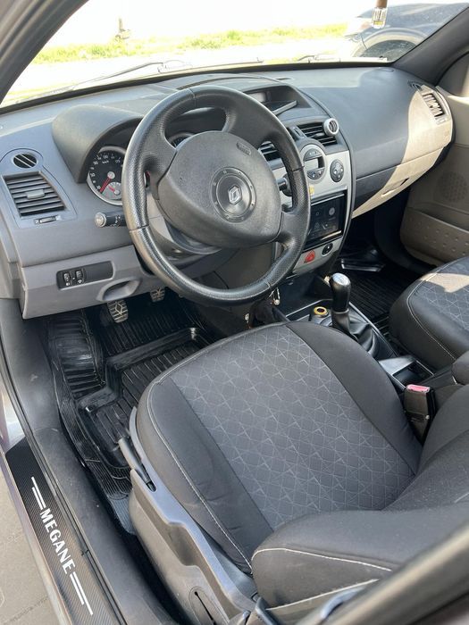 Продам Renault Megane  2003