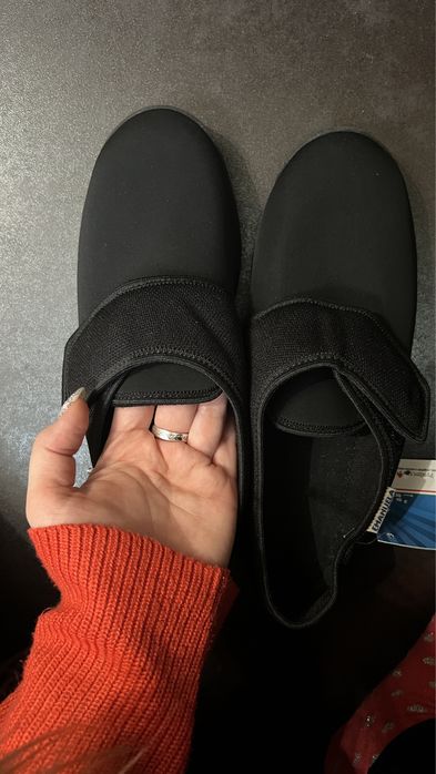 Туфли тапочки новые с биркой приятный материал удобные Италия 39-40