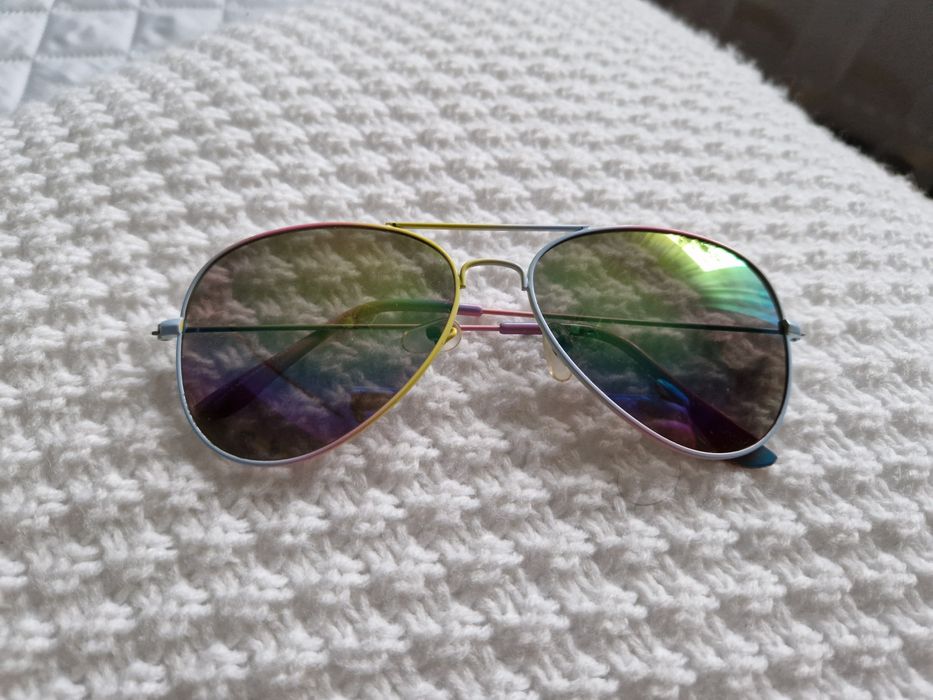 Okulary przeciwsłoneczne Sinsay