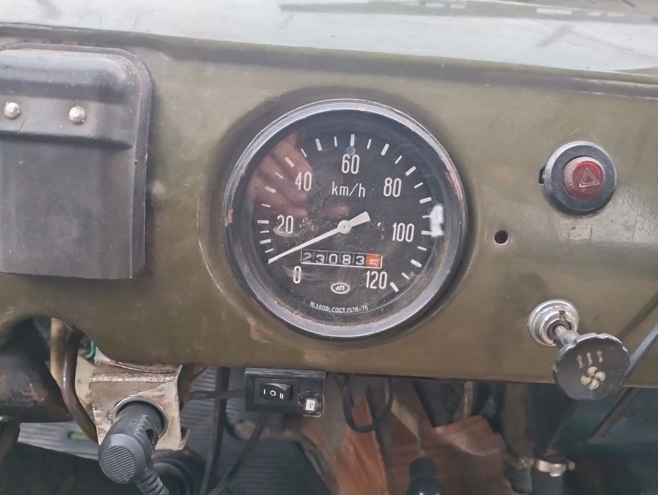 В продаже УАЗ Буханка