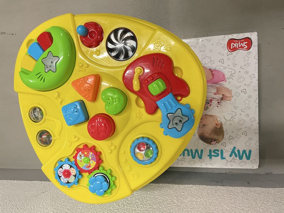 Stolik edukacyjny SMIKI