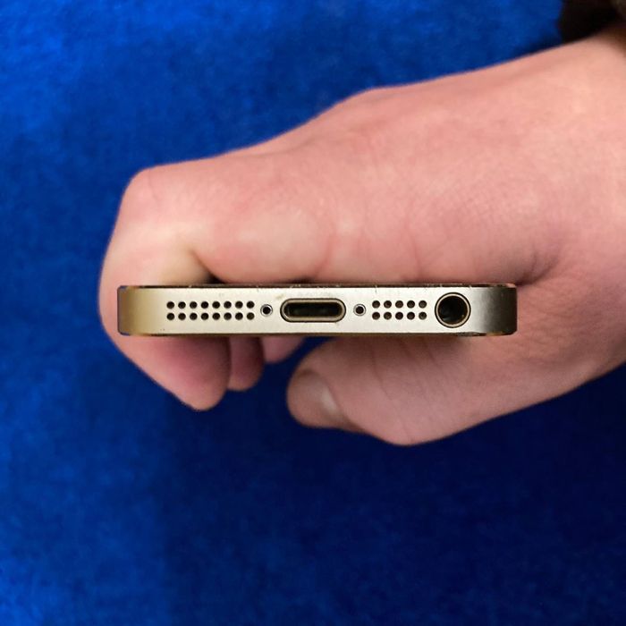Iphone 5S Gold на запчастини